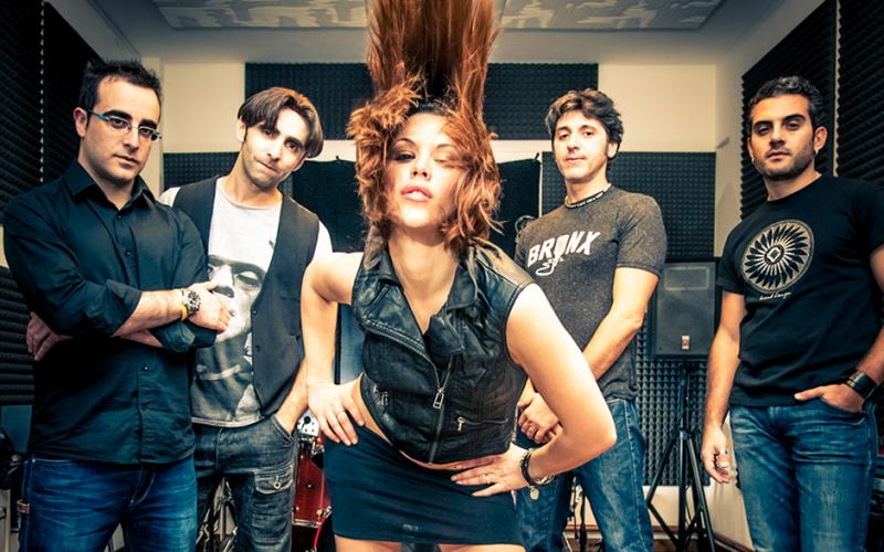 Aura band